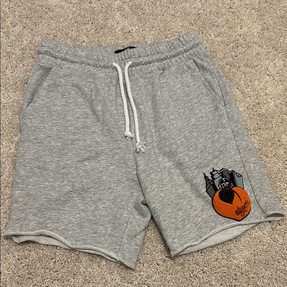 H&M Embroidered Sweatshort